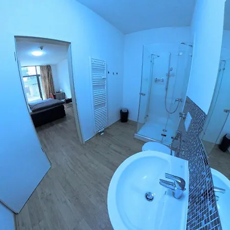 Unibetta Real Estate Appartement
