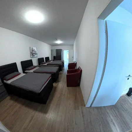 Unibetta Real Estate * Bonn